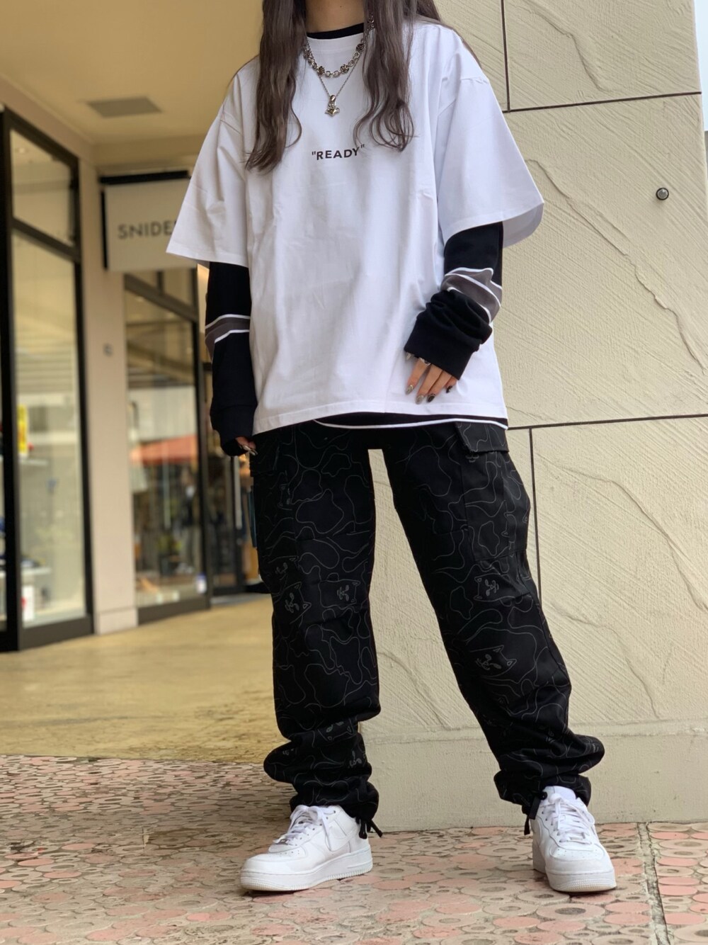 「Tシャツ、LHP、パンツスタイル、ootd、カジュアルコーデ、ripndip、pleasures、lhpprivatelab」｜「RIPNDIPのアイテム（パンツ、ブラック系）」を使った、moneさん（レディース・160cm）の春コーディネートの1枚目の写真