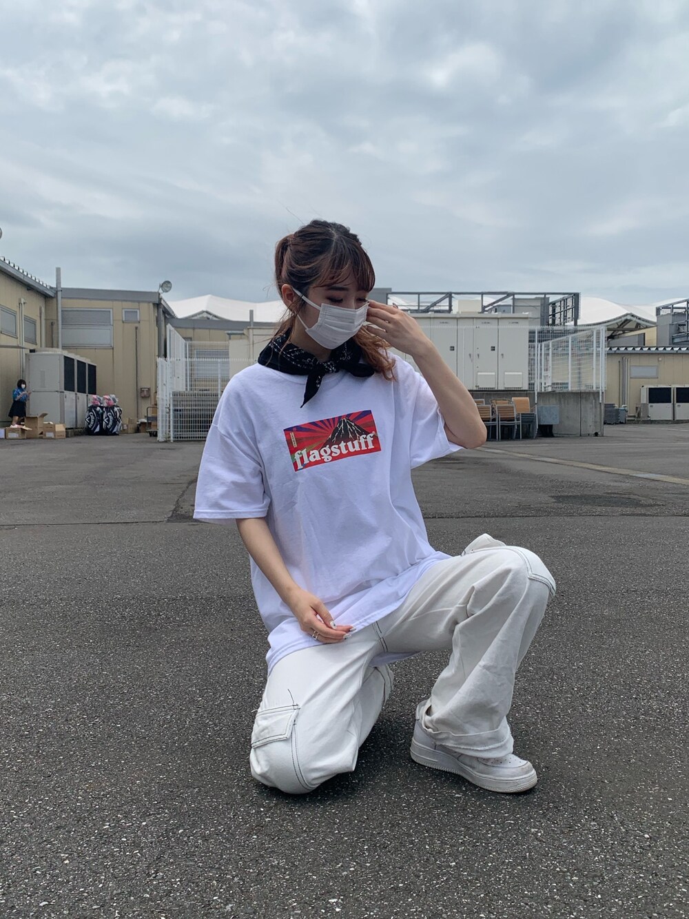 「ラフ、夏コーデ、ワントーンコーデ、白Tシャツ、ootd、今日のコーデ、休日スタイル、flagstuff、オールホワイト」｜「FLAGSTUFFのアイテム（Tシャツ/カットソー、ホワイト系）」を使った、moneさん（レディース・160cm）の夏コーディネートの1枚目の写真