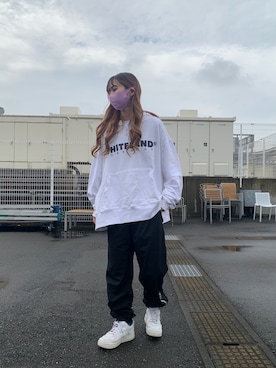 「thisisneverthat（ディスイズネバーザット）のアイテム（パンツ）」を使った、moneさん（レディース・160cm）の秋コーディネート