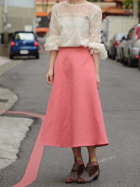 彭小雁さんのコーディネート