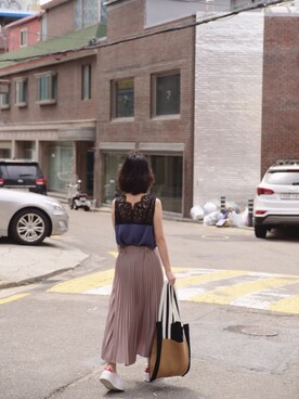 彭小雁さんのコーディネート