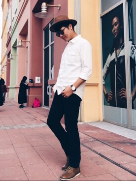 「ORIS（オリス）のアイテム（シューズ）」を使った、Angus Chenさん（メンズ・178cm）の秋コーディネート