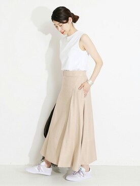 VASINOアレンジフレアースカートを使った人気ファッション