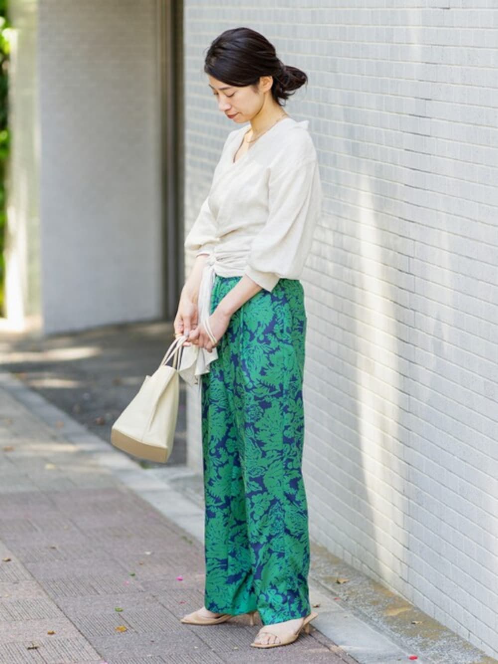 【新品タグ付】VERMEIL par iena 麻カシュクールブラウス VERMEIL par iena（ヴェルメイユパーイエナ）の「《追加》麻