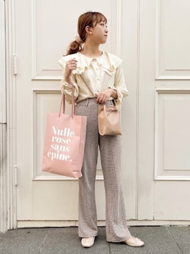 「apres jour（アプレジュール）の2枚襟ブラウス【ZOZOTOWN限定アイテム】【1AP】（シャツ/ブラウス）」を使った、momoさん（レディース・160cm）の冬コーディネート