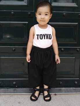 「no brand（ノーブランド）のアイテム（チノパンツ）」を使った、puddingさん（キッズ・80cm）の夏コーディネート