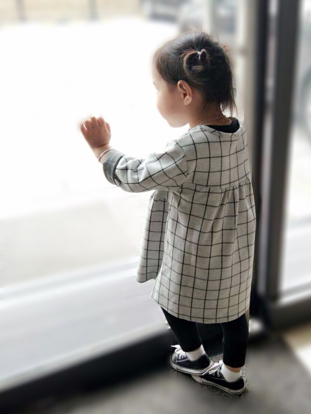 「♥️……のアイテム（ワンピース、グレー系）」を使った、puddingさん（キッズ・90cm）の春コーディネートの1枚目の写真