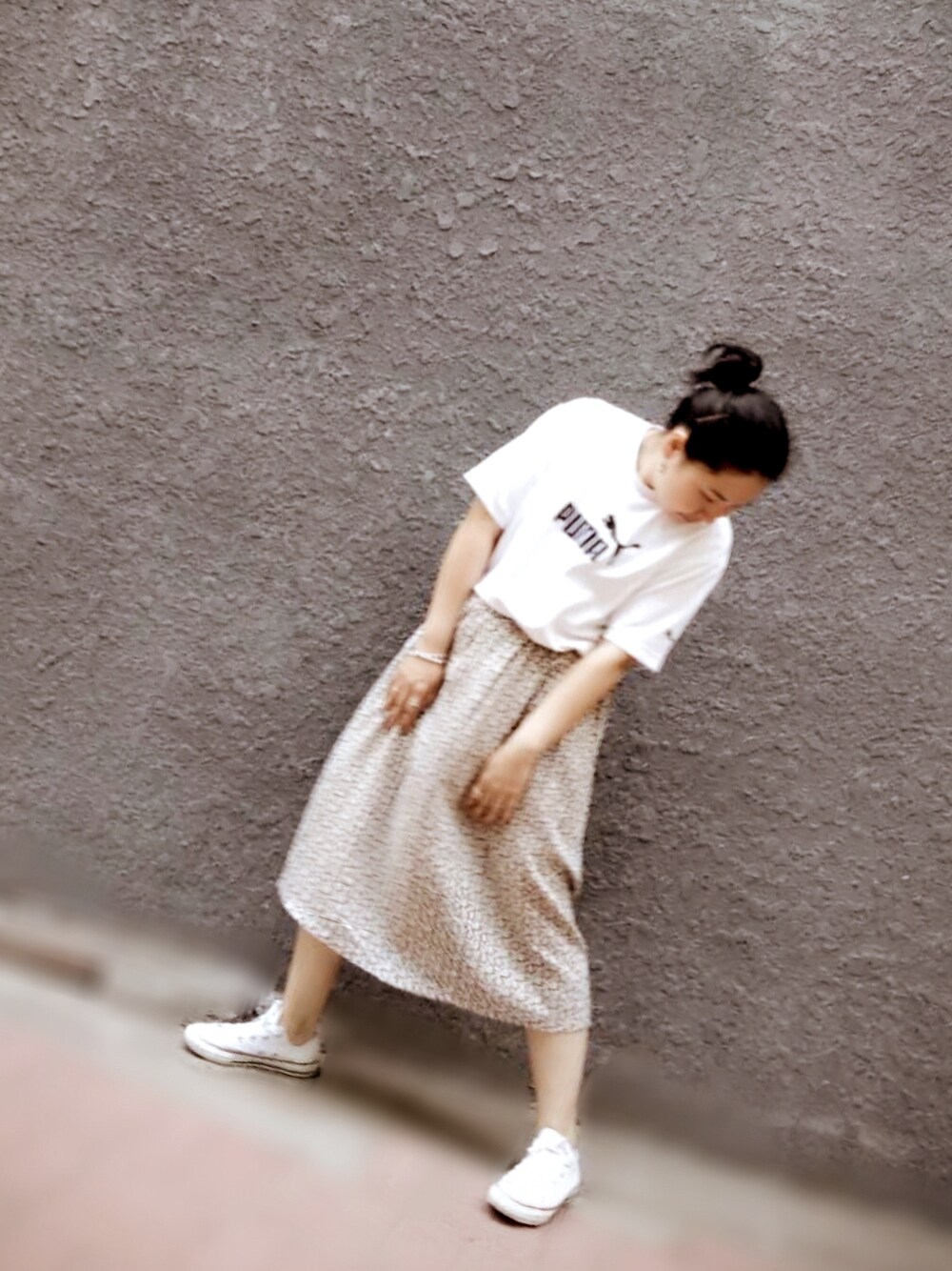 「PUMAのアイテム（Tシャツ/カットソー、ホワイト系）」を使った、puddingさん（レディース・150cm）の春コーディネートの1枚目の写真