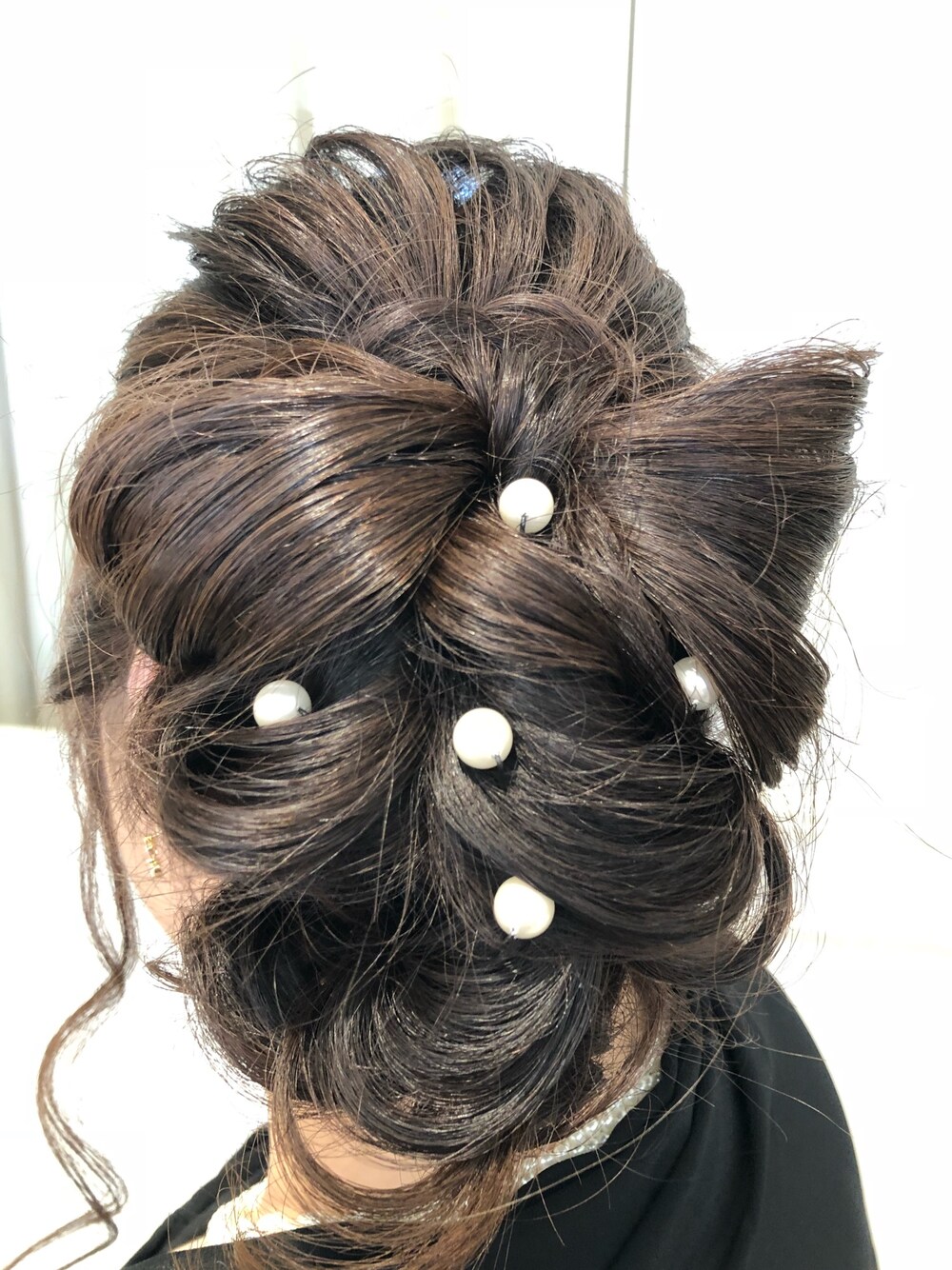 「結婚式、ヘアスタイル、リボン、結婚式ヘア、ジューンブライド、めでたい、おめでとう！、ヘアアレンジ」｜「no brandのアイテム（ヘアピン、ホワイト系）」を使った、もえりん✩⃛さん（レディース・154cm）の夏コーディネートの1枚目の写真