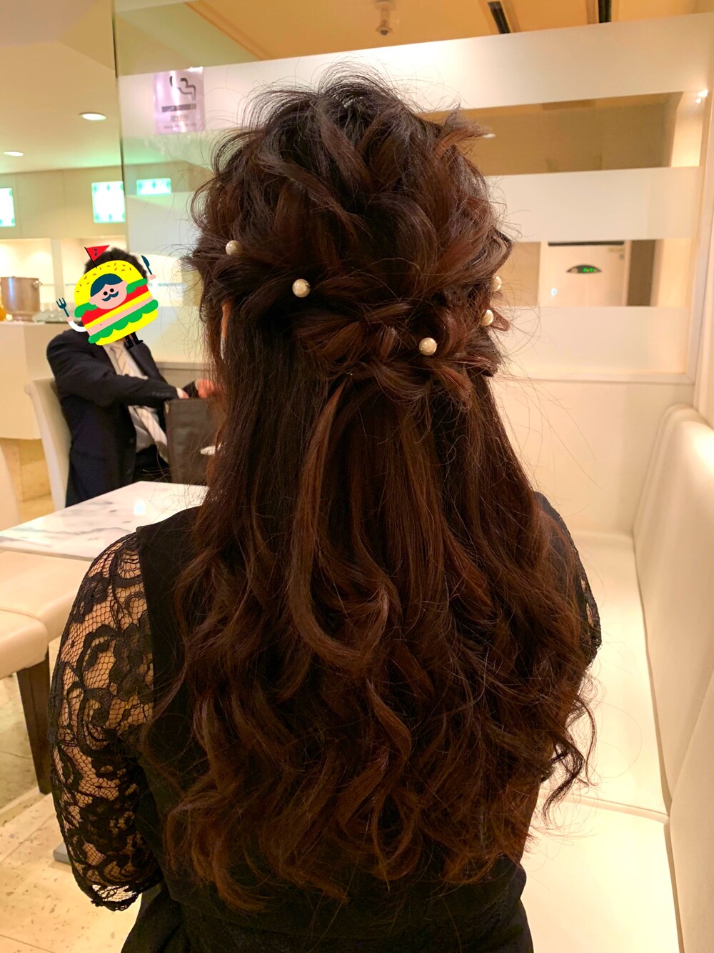 「結婚式、ハーフアップ、ドレス、ロングヘア、巻き髪、可愛い、お気に入り」｜「no brandのアイテム（ドレス、ブラック系）」を使った、もえりん✩⃛さん（レディース・154cm）の秋コーディネートの1枚目の写真