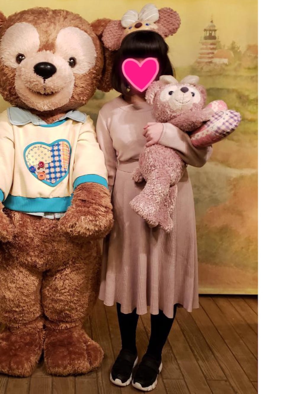 「ディズニー、ディズニーシー、ダッフィー、シェリーメイ、シェリーメイコーデ、ワンピース、ぬいぐるみ、休みの日、お出かけコーデ」｜「dazzlinの【WEB限定】リブニットロングワンピース（ワンピース、ピンク系）」を使った、もえりん✩⃛さん（レディース・154cm）の冬コーディネートの1枚目の写真