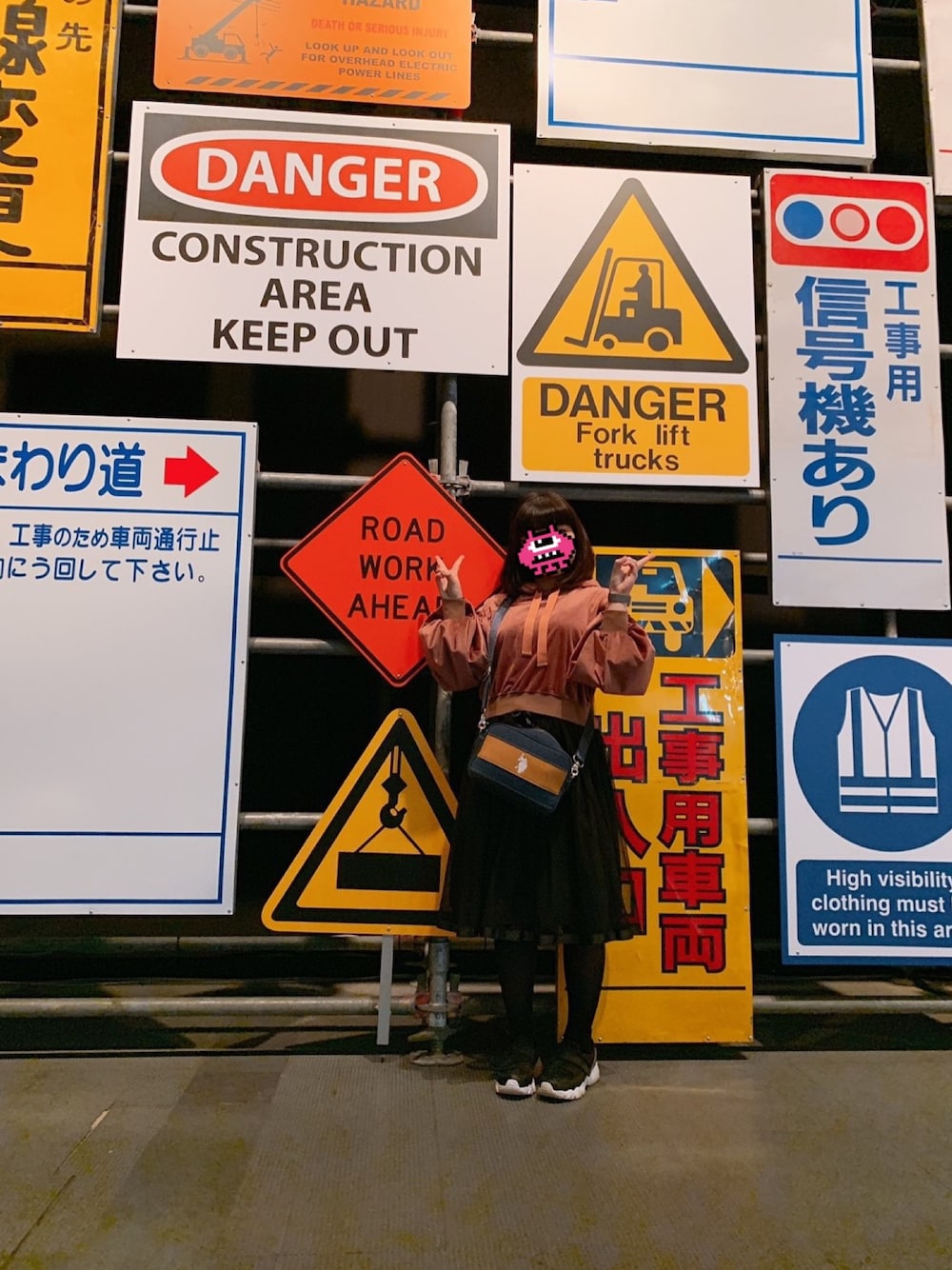 「お出かけコーデ、休日スタイル、日本科学未来館、チュールスカート、ボブ、パーカー、スニーカーコーデ」｜「F i.n.tのアイテム（スカート、ブラック系）」を使った、もえりん✩⃛さん（レディース・154cm）の春コーディネートの1枚目の写真