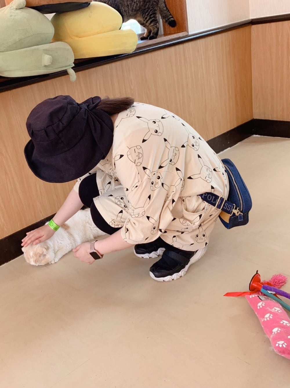「夏休み、旅行、那須、Tシャツワンピ、ピカチュウ、カジュアル、楽チンコーデ、帽子」｜「POLO RALPH LAURENのアイテム（ショルダーバッグ、ブルー系）」を使った、もえりん✩⃛さん（レディース・155cm）の夏コーディネートの1枚目の写真
