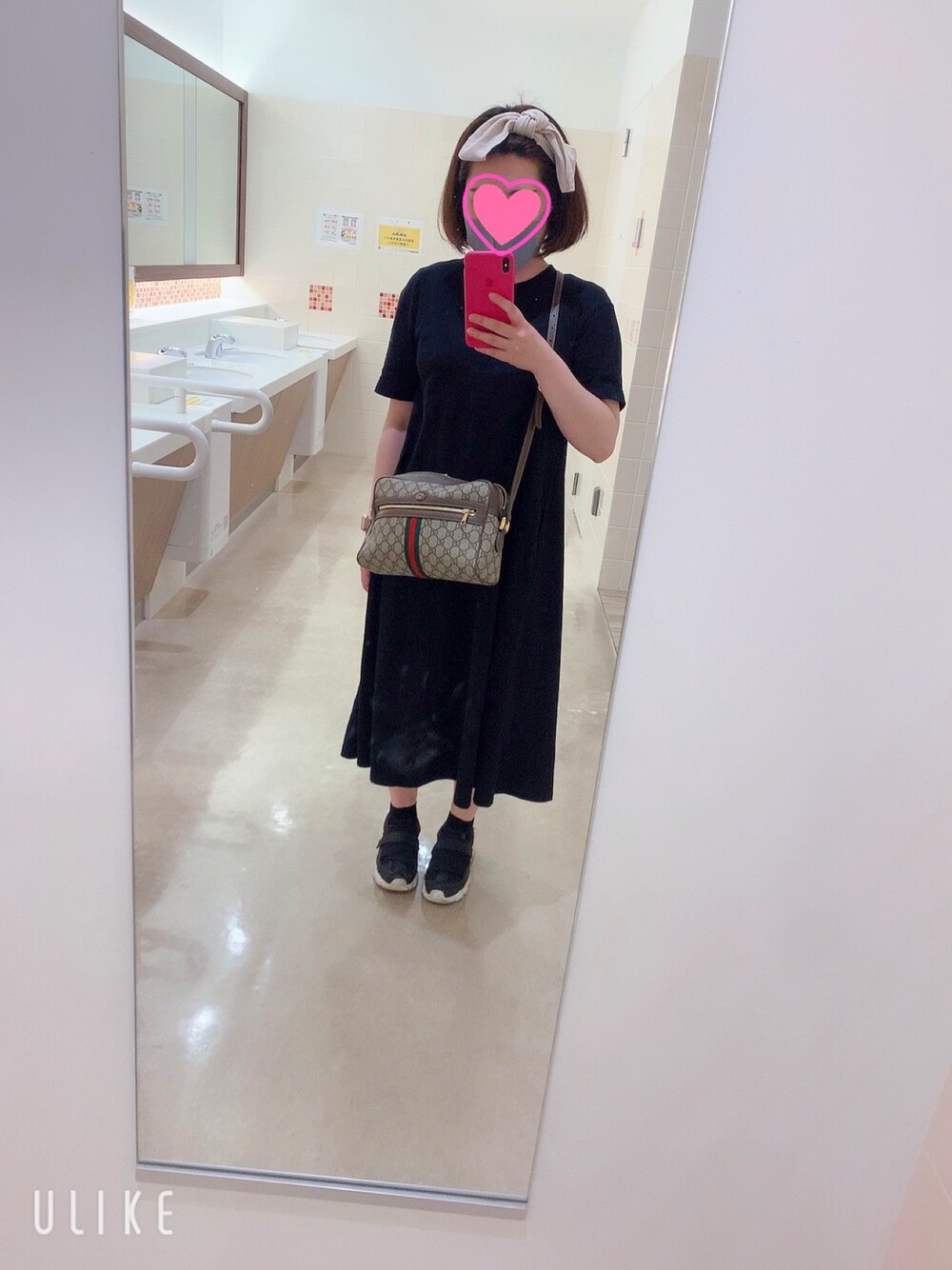 「ワンピース、ワンピース×スニーカー、楽チンコーデ、夏コーデ、カジュアルコーデ、休日コーデ、GUCCI、おでかけ」｜「GUのアイテム（ワンピース、ブラック系）」を使った、もえりん✩⃛さん（レディース・154cm）の夏コーディネートの1枚目の写真