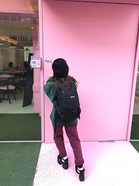 「YOSUKE（ヨースケ）の【足元に存在感を】「YOSUKE/ヨースケ」ボリューム厚底マニッシュ（ドレスシューズ、ブラック系）」を使った、タコポニさん（レディース）の冬コーディネート