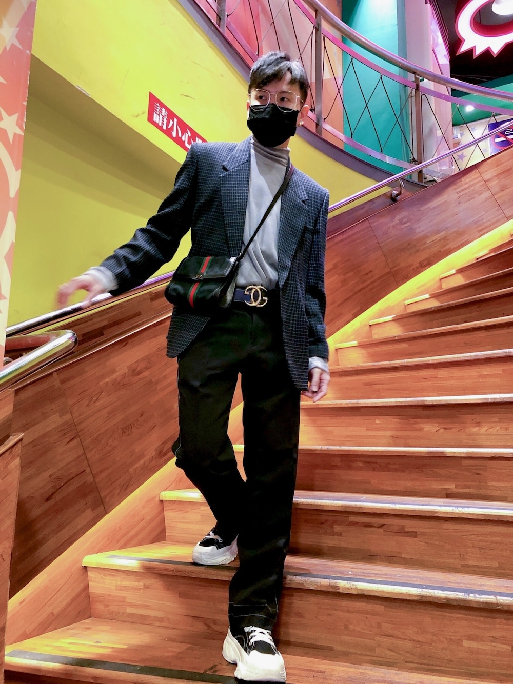 「BJW Koreaのアイテム（スラックス、ブラック系）」を使った、Kidd さん（メンズ・172cm）の冬コーディネートの1枚目の写真