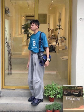 「NERDY（ノルディ）のアイテム（スニーカー）」を使った、Kidd さん（メンズ・172cm）の春コーディネート