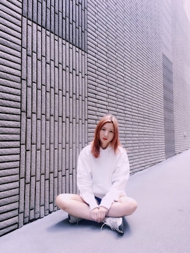 「ZARA（ザラ）のアイテム（スニーカー、グレー系）」を使った、yuyiさん（レディース・168cm）の夏コーディネート