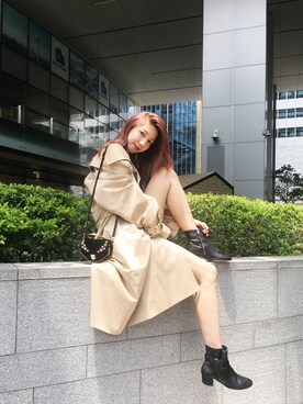 「コラボ」｜「アイテム（トレンチコート）」を使った、yuyiさん（レディース・168cm）の秋コーディネート