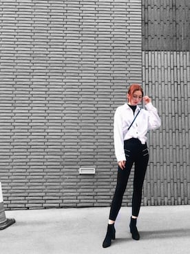 「DOLCE&GABBANA（ドルチェアンドガッバーナ）のDolce & Gabbana - Vally チェルシーブーツ - women - レザー/ポリエステル/スパンデックス/Calf Suede - 37（ブーツ、ブラック系）」を使った、yuyiさん（レディース・168cm）の春コーディネート