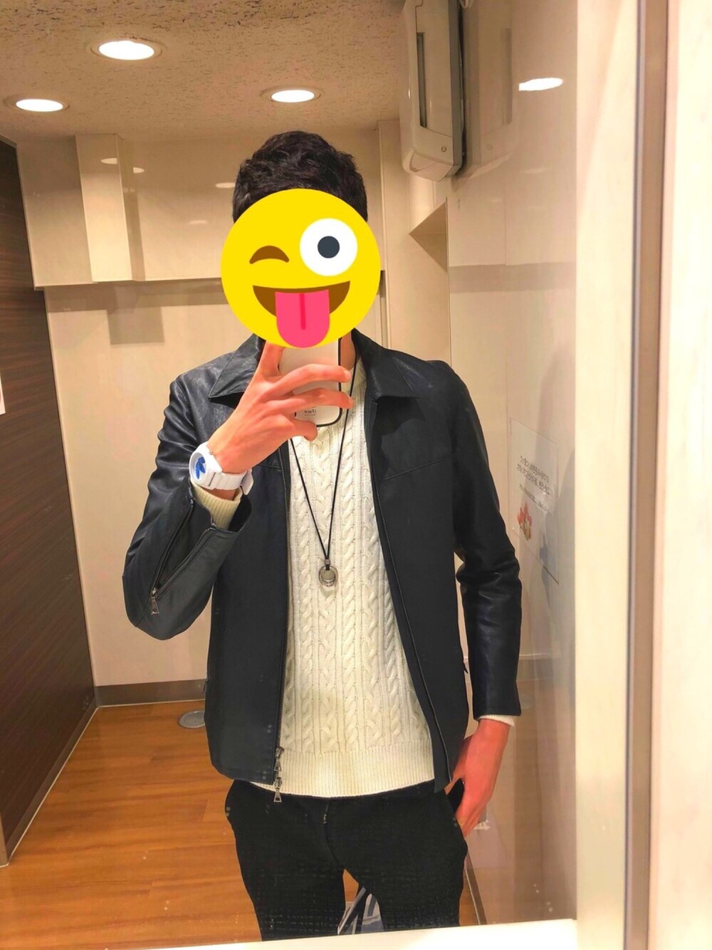 「シンプルコーデ、冬」｜「WEGOのWEGO/カラーケーブルニット（ニット/セーター、ホワイト系）」を使った、Joeyさん（メンズ・192cm）の冬コーディネートの1枚目の写真