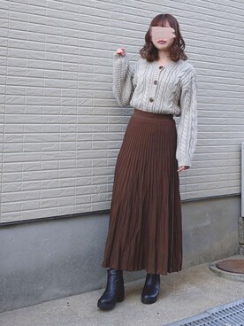 「ケーブルカーディガン」｜「アイテム（アクセサリー）」を使った、ねこさん（レディース・158cm）の冬コーディネート