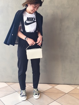 「BEAUTY&YOUTH UNITED ARROWS（ビューティーアンドユースユナイテッドアローズ）のBY TRADITIONAL ドスキン 2Bブレザー（テーラードジャケット、ブルー系）」を使った、Kaori Shimomuraさん（レディース・160cm）の春コーディネート