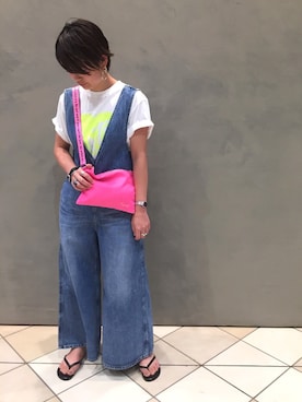 「RED CARD TOKYO（レッドカード）のアイテム（サロペット/オーバーオール）」を使った、Kaori Shimomuraさん（レディース・160cm）の夏コーディネート