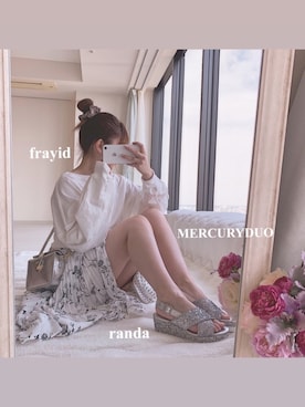 まにょ@甘めカジュアルさんのコーディネート