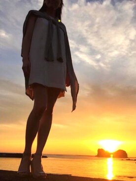 「アイテム（サンダル）」を使った、864_Burgundyさん（レディース・176cm）の秋コーディネート