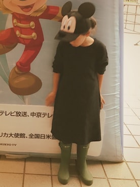「AIGLE（エーグル）のアイテム（レインシューズ）」を使った、micooさん（キッズ・120cm）の秋コーディネート
