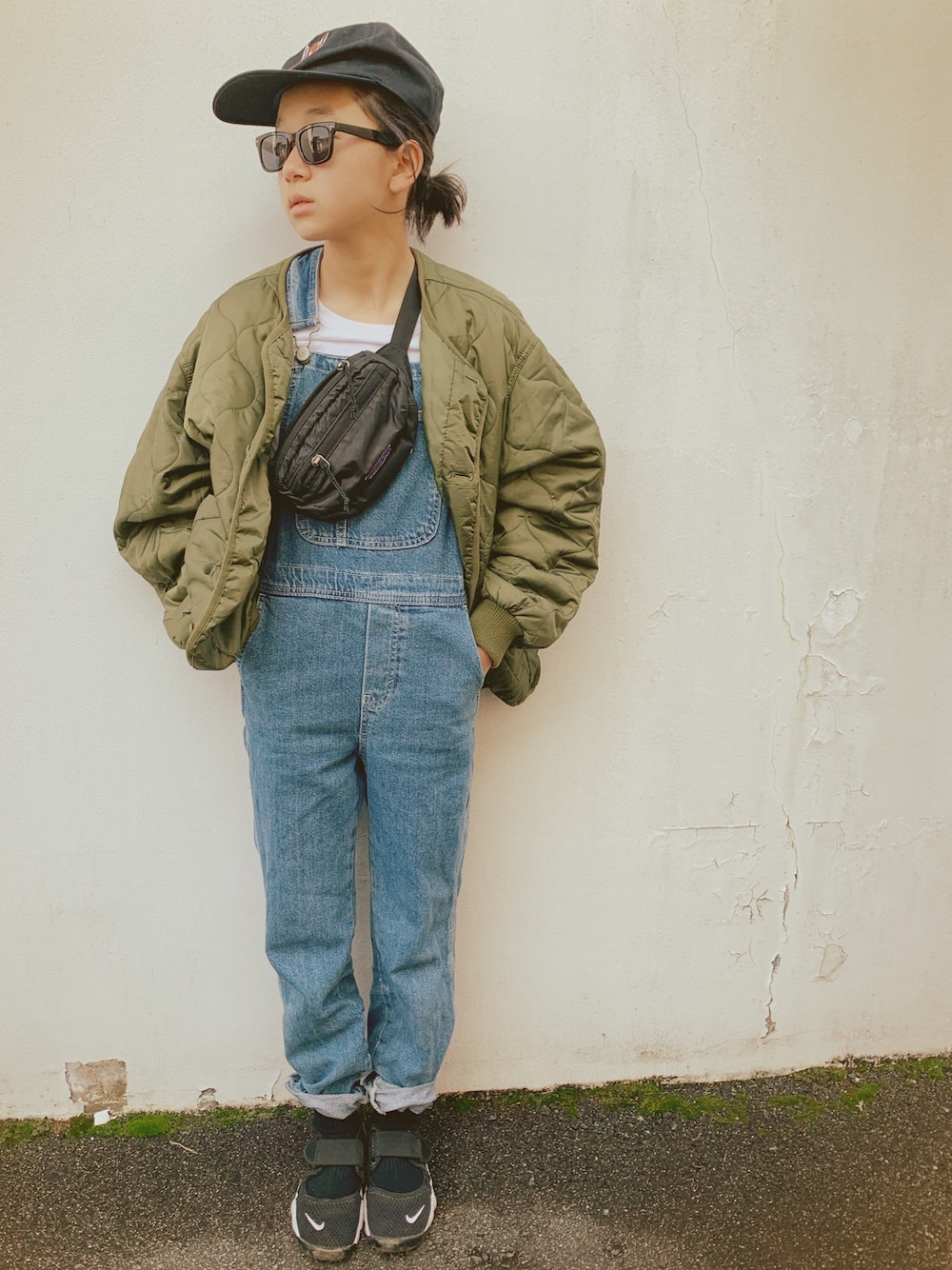 「Samansa Mos2のキルティングブルゾン（ブルゾン、グリーン系）」を使った、micooさん（キッズ・143cm）の冬コーディネートの1枚目の写真