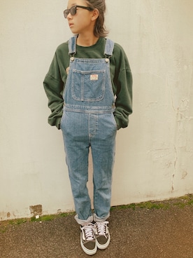 「Auntie Rosa Holiday（アンティローザホリデー）のIOWAカレッジロゴルーズスウェット（スウェット）」を使った、micooさん（キッズ・143cm）の春コーディネート