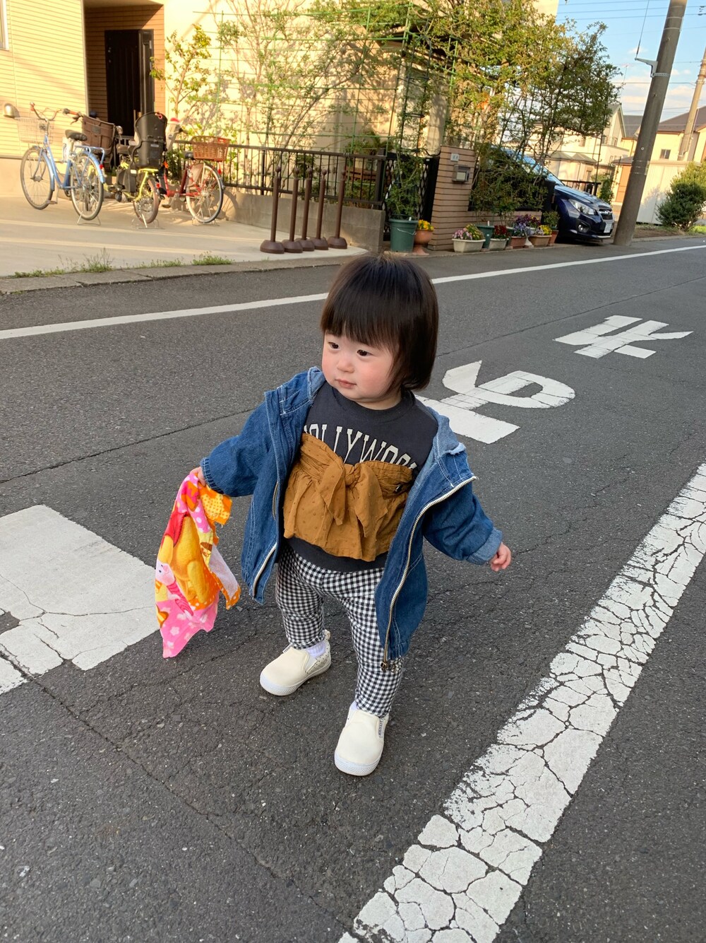 「BREEZEのアイテム（スウェット、その他）」を使った、UKI★さん（レディース・70cm）の春コーディネートの1枚目の写真