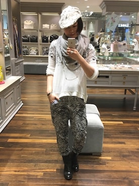 「IOSSELLIANI（イオッセリアーニ）のアイテム」を使った、yariさん（レディース・158cm）の冬コーディネート