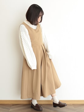 「ケーブルニット」｜「アイテム（ジャンパースカート）」を使った、りかさん（レディース・146cm）の冬コーディネート