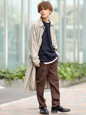 「アイテム（ステンカラーコート）」を使った、冨田 幸大さん（メンズ・171cm・20代）の春コーディネート