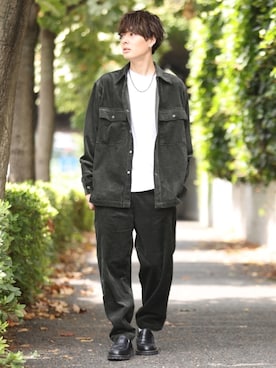 「UNION STATION（ユニオンステーション）のコーデュロイシェフパンツ（その他パンツ）」を使った、冨田 幸大さん（メンズ・171cm）の秋コーディネート