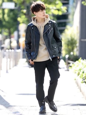 「RATTLE TRAP（ラトルトラップ）のアイテム（ライダースジャケット）」を使った、冨田 幸大さん（メンズ・171cm）の秋コーディネート