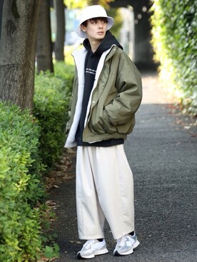 「kutir（クティール）のリバーシブルボアブルゾン（ブルゾン）」を使った、冨田 幸大さん（メンズ・171cm）の冬コーディネート