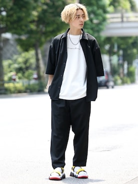 「Onitsuka Tiger（オニツカタイガー）のアイテム（サンダル）」を使った、冨田 幸大さん（メンズ・171cm）の夏コーディネート