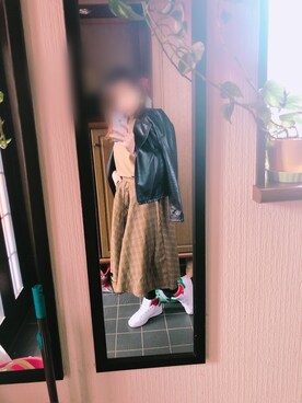 「アキコーデ」｜「アイテム（ライダースジャケット）」を使った、りぃまるさん（レディース・150cm）の秋コーディネート