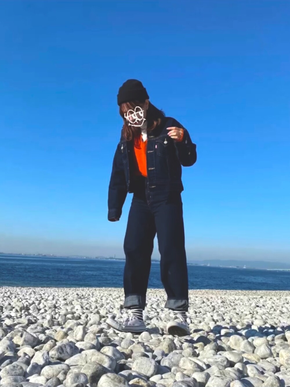 「メンズライク、デニムジャケット、セットアップ、ニット帽、Levi's、UNIQLO、無印良品、converse、アパレルスタッフ、とある日のコーデ」｜「Levi'sのLEVI'S(R) TYPE1 トラッカージャケット JADE SEA（デニムジャケット、ブルー系）」を使った、め      いさん（レディース・156cm）の春コーディネートの1枚目の写真