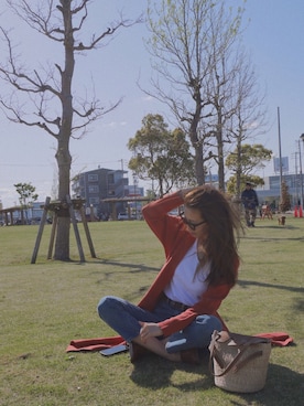 「ハイウエストストレートジーンズ」｜Ui ☻さん（レディース・164cm）の春コーディネート