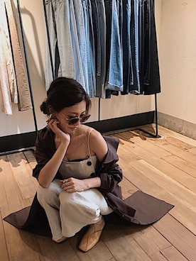 「ロングシャツ」｜「アイテム（オールインワン・サロペット）」を使った、Ui ☻さん（レディース・166cm）の秋コーディネート