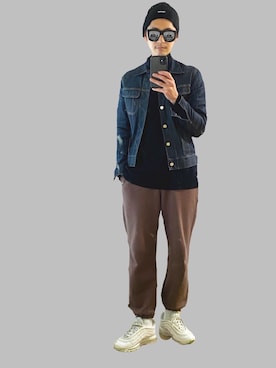 「JOHN LAWRENCE SULLIVAN（ジョンローレンスサリバン）のアイテム（デニムジャケット）」を使った、PAPASUさん（メンズ・175cm）の冬コーディネート