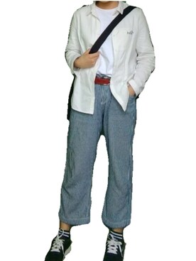 「blue」｜「アイテム（チノパンツ）」を使った、SEIIIさん（レディース・161cm）の春コーディネート