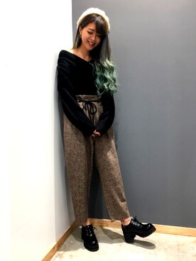 「ツイードパンツ」｜「アイテム（ハンチング/ベレー帽）」を使った、ももぴすさん（レディース・160cm）の秋コーディネート