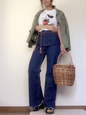 「ミッキーT」｜「アイテム（ミリタリージャケット）」を使った、asaminさん（レディース・162cm）の春コーディネート