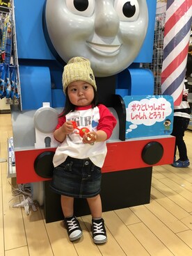 「Lee（リー）のアイテム（スカート）」を使った、あんずさん（キッズ・90cm）の春コーディネート